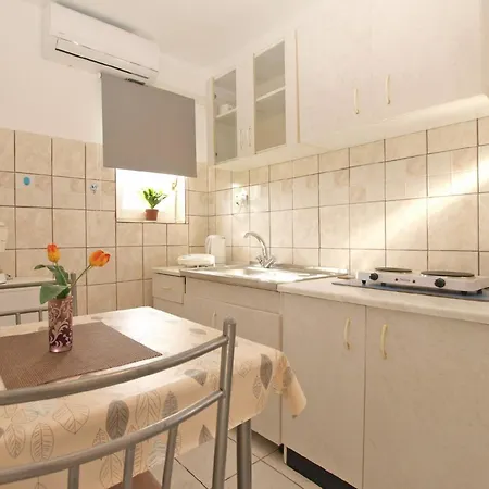 Fuer 2 Personen Ca 24 Qm In Fazana, Istrien Istrische Riviera Apartament Fažana