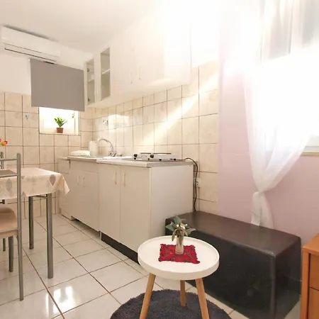 Fuer 2 Personen Ca 24 Qm In Fazana, Istrien Istrische Riviera *