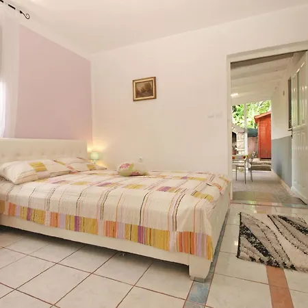 Fuer 2 Personen Ca 24 Qm In Fazana, Istrien Istrische Riviera *